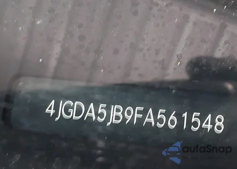 2015 Mercedes-Benz Ml 350 из США, поврежденный, VIN 4JGDA5JB9FA561548